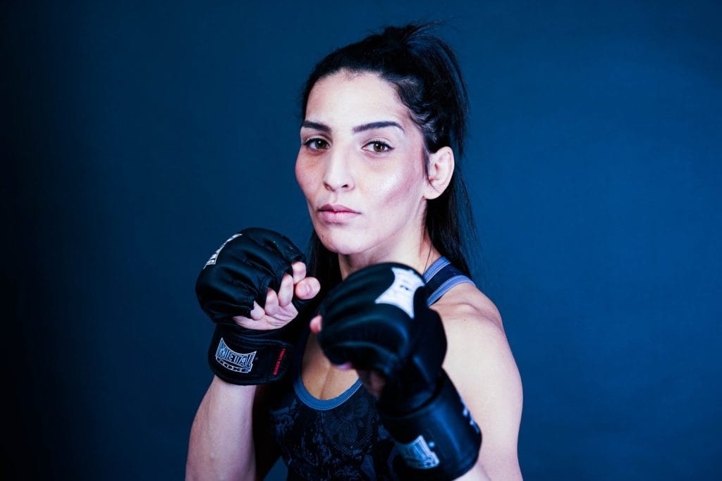 mona-ftouhi-hexagone-mma