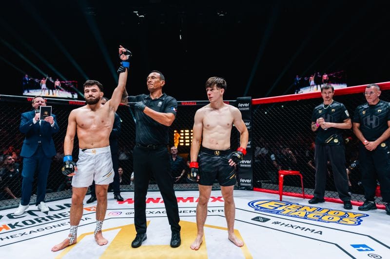 Denis Navero vs Baybatyrov HXMMA A ©Yann LEVY Hexagone MMA