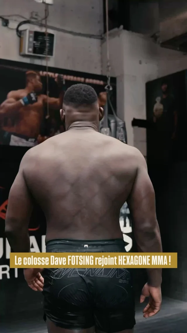 23 ans, 1m92 pour 125 kg, spécialiste du grappling, ceinture noire de JJB et doté d’une puissance monstrueuse : Le “Lion Indomptable” Dave Fotsing signe un contrat multifights chez Hexagone MMA ! ✍️

Déjà prêt pour le plus haut niveau, il entame sa carrière professionnelle avec un énorme finish en moins de 50 secondes.

Ses débuts chez Hexagone MMA se feront très rapidement, soyez prêts… 👀🚨

Encore une énorme signature pour #HXMMA en 2026 🔥